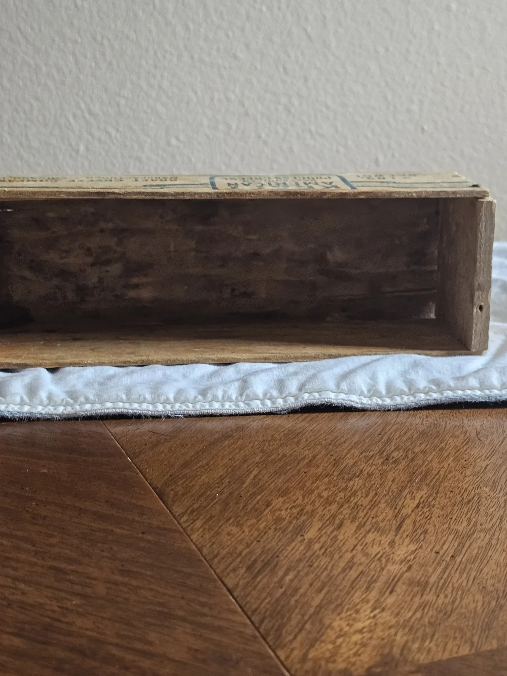 Vintage Kraft American Cheese Wood Crate Box 2LB Split